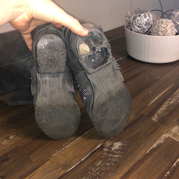 NOT RATED GREY BOOT 👢 - Picture 5 of 7